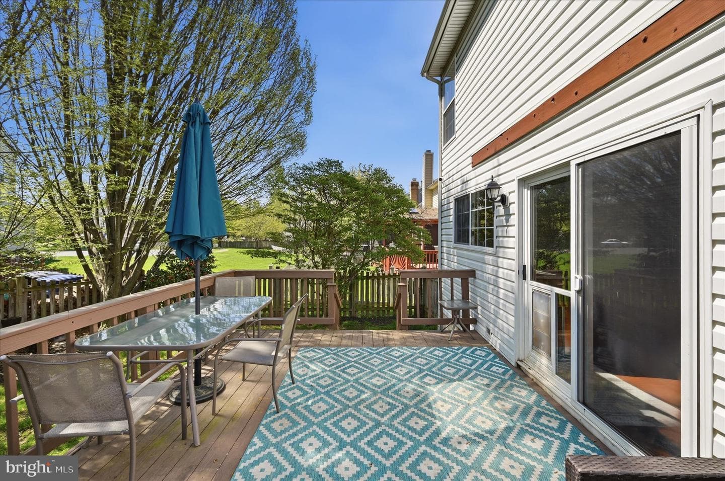 816 Bellview Court NE photo 40