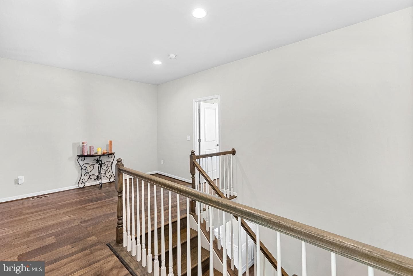 18433 Presidio Place photo 36