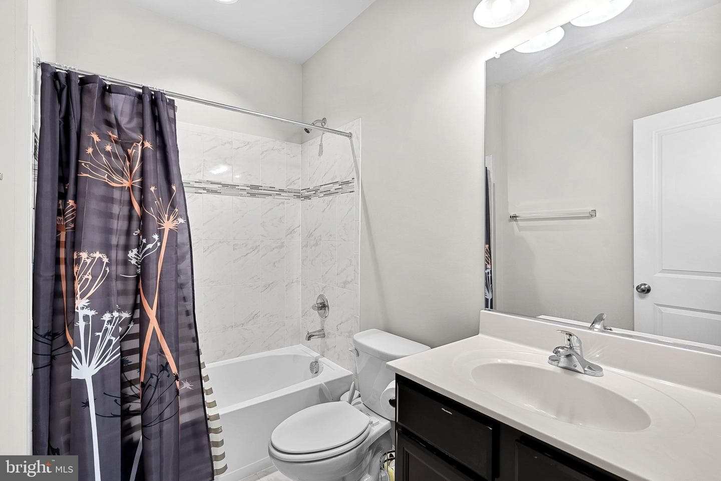 18433 Presidio Place photo 48