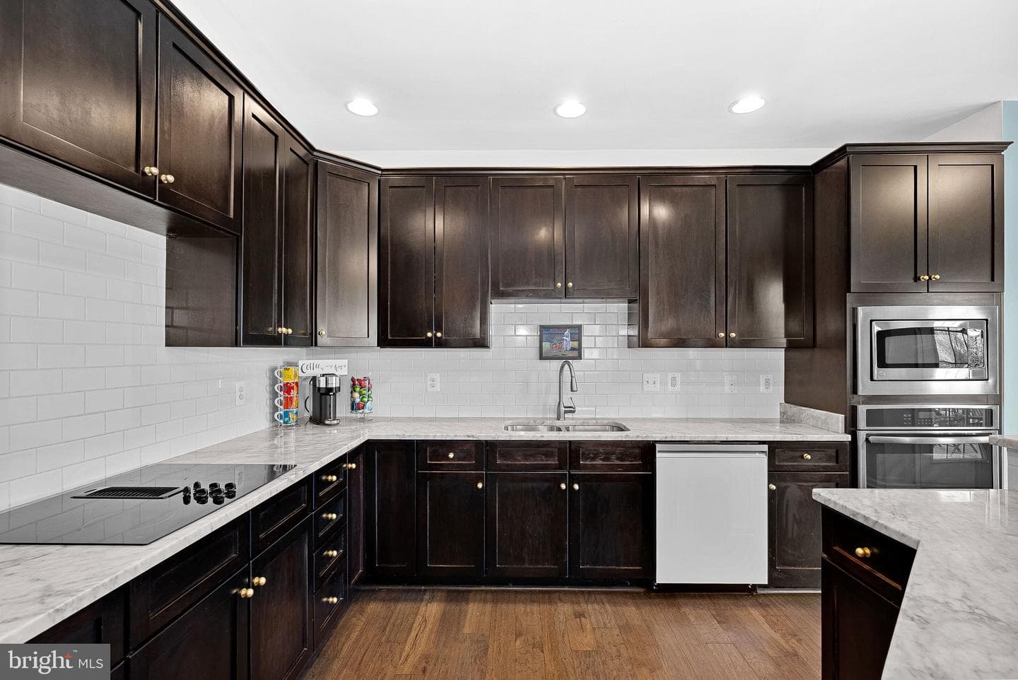 200 Croft Square photo 22