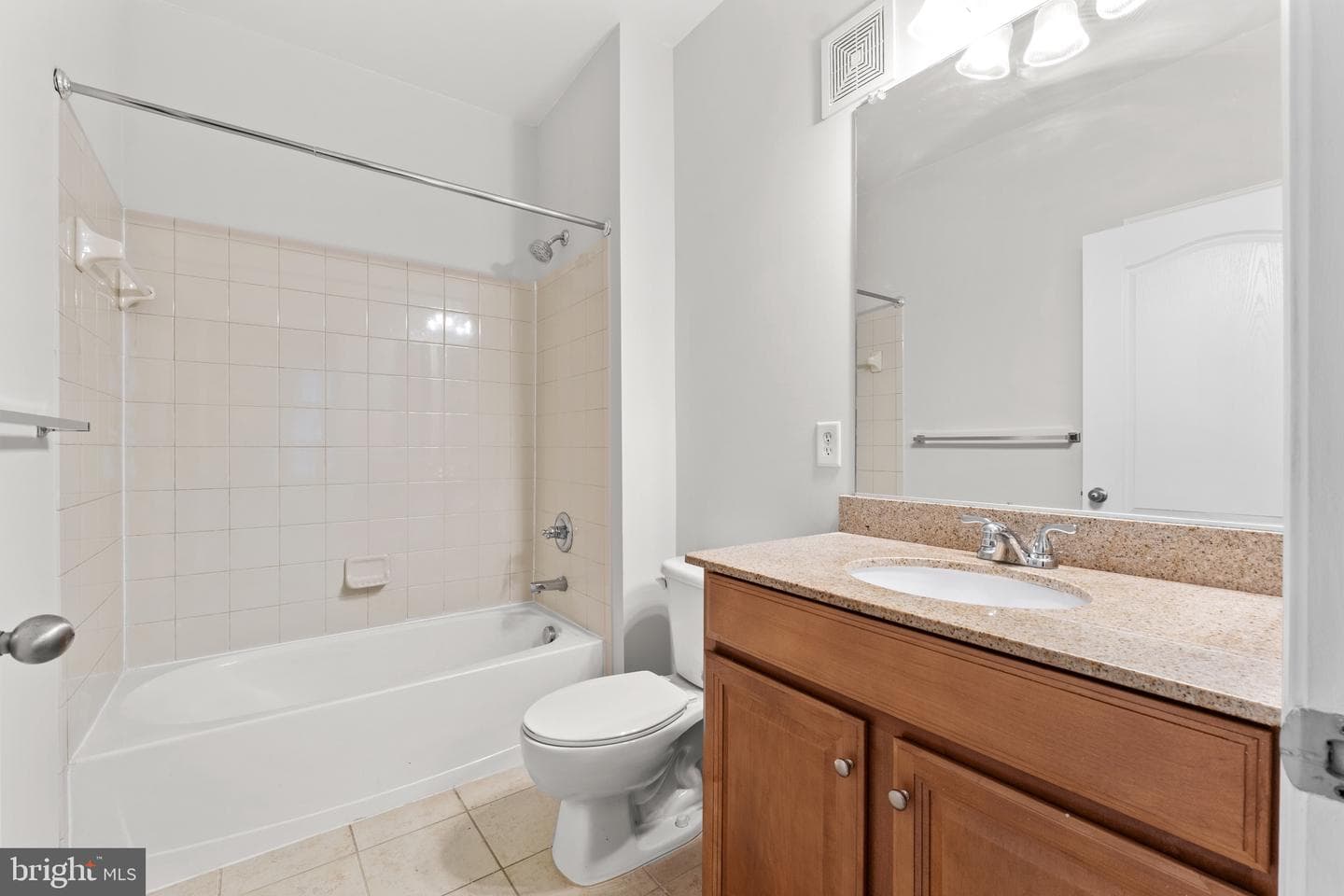 24701 Byrne Meadow Square #108 photo 10