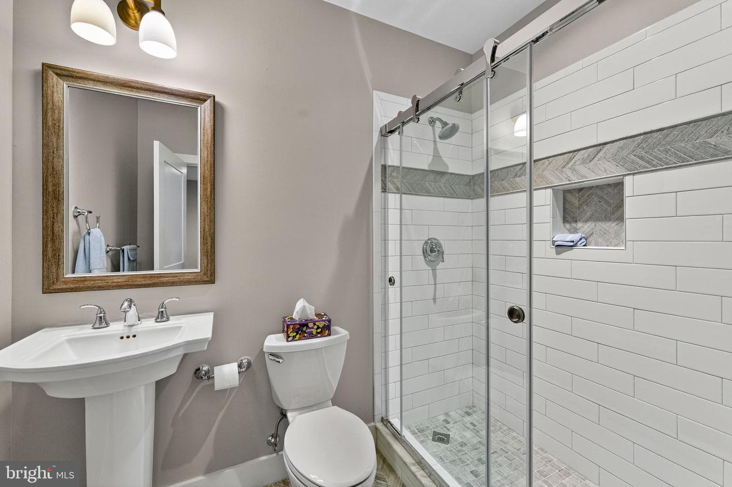 105 Reed Street photo 56