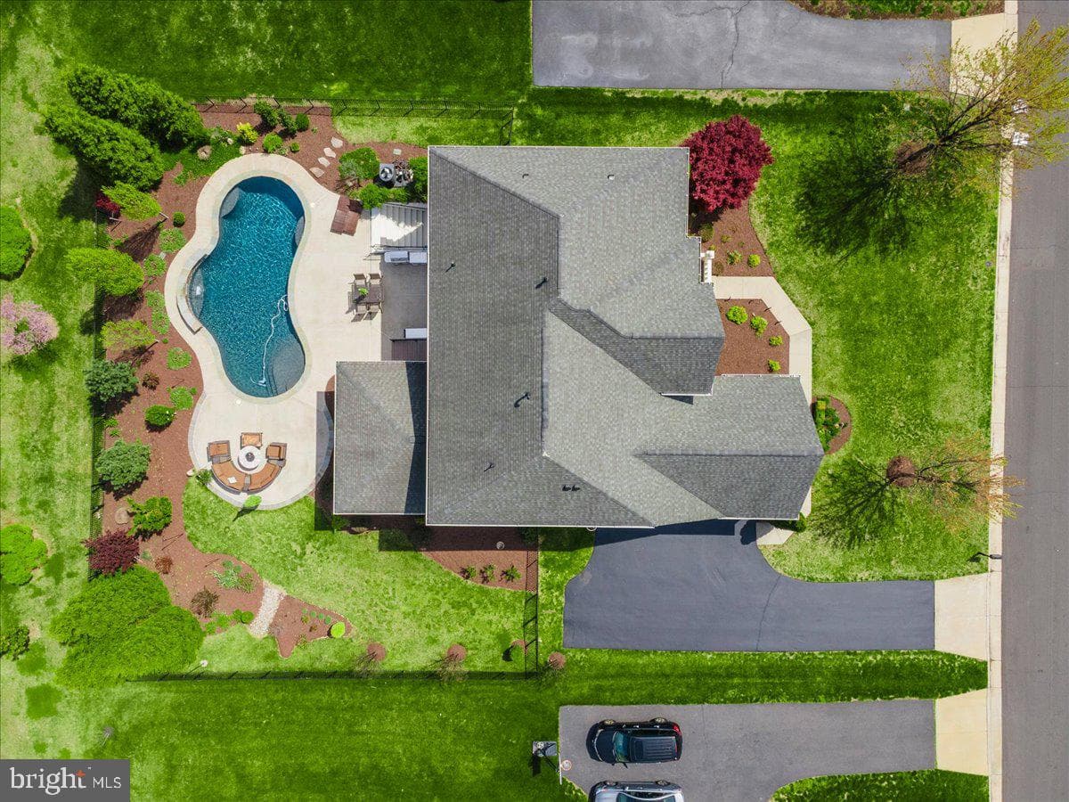 42470 Fawn Meadow Place photo 2