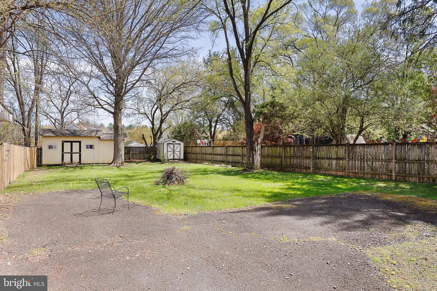412 S Maple Avenue photo 24