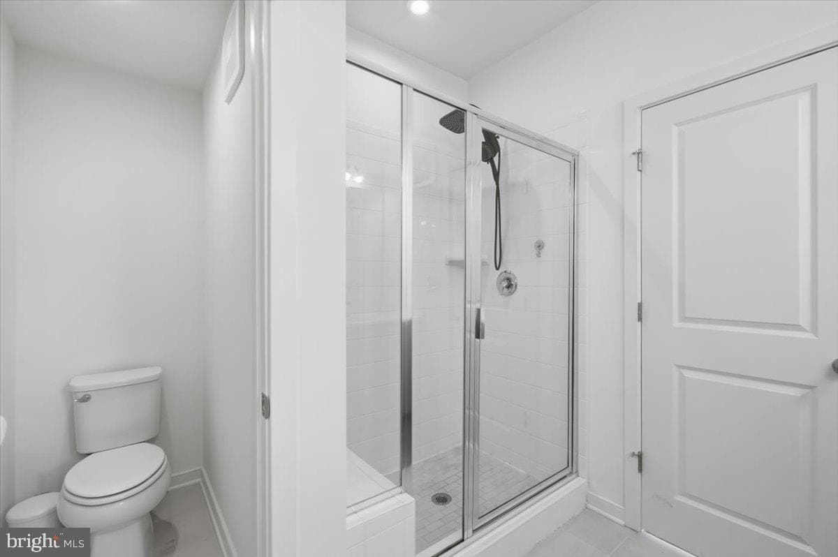 46037 Woodpecker Square photo 19