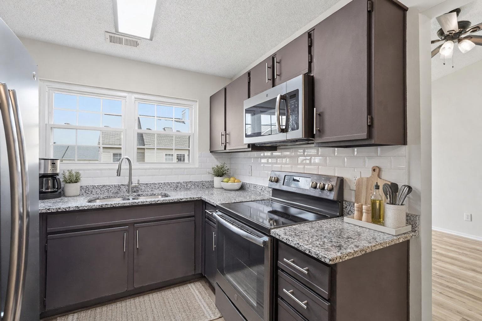 1115 Huntmaster Terrace NE #301 photo 3