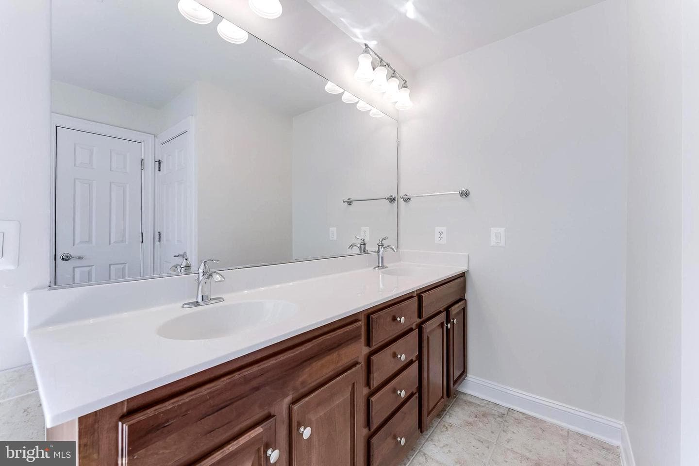 43583 White Cap Ter photo 31