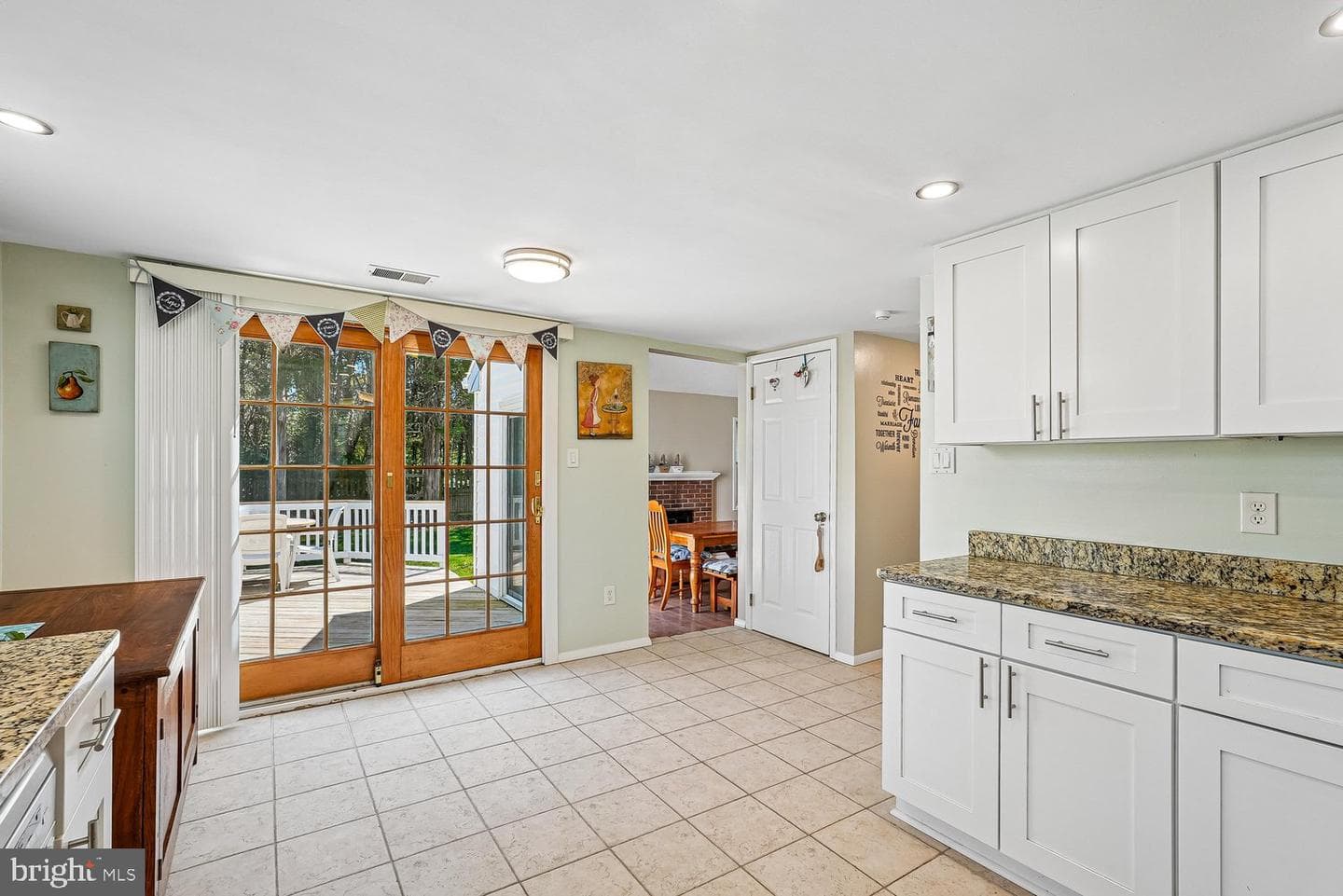 250 E Juniper Avenue E photo 24