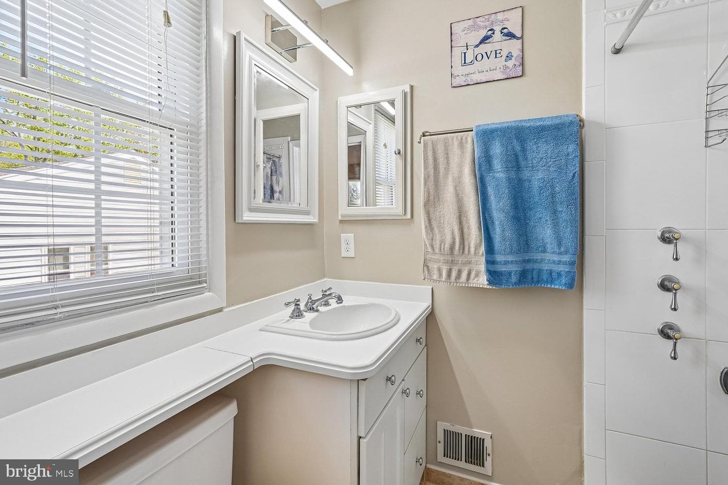 250 E Juniper Avenue E photo 37