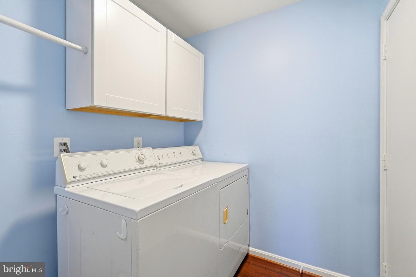 210 Foxborough Drive SW photo 39