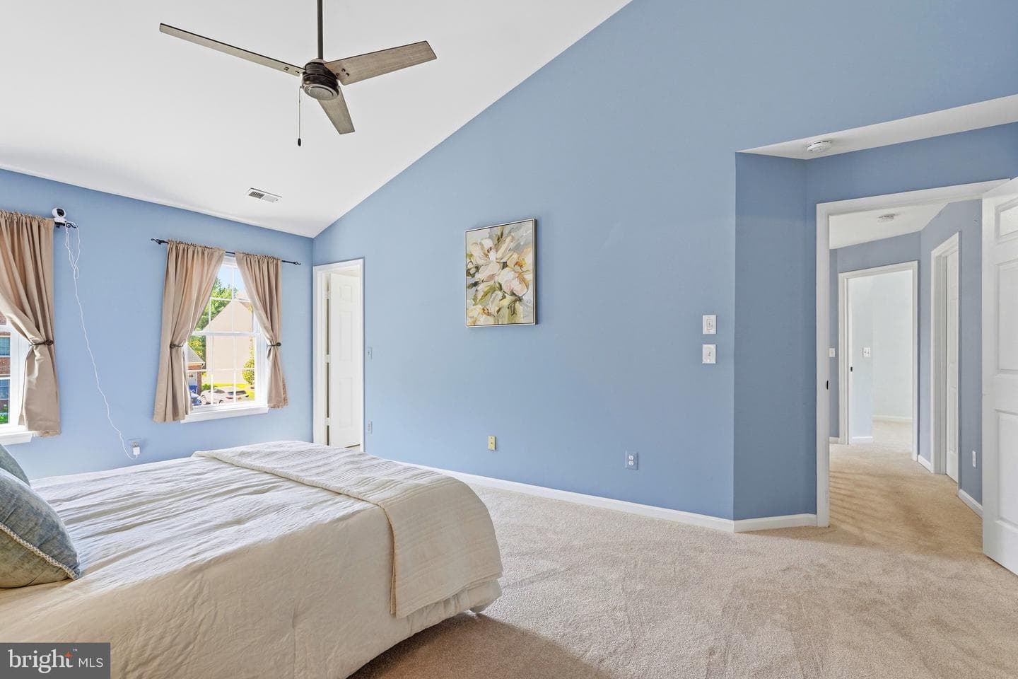 210 Foxborough Drive SW photo 42
