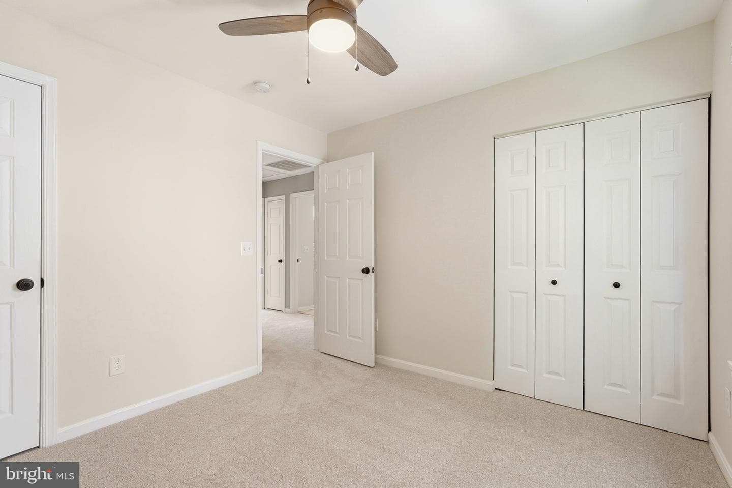 210 Foxborough Drive SW photo 57