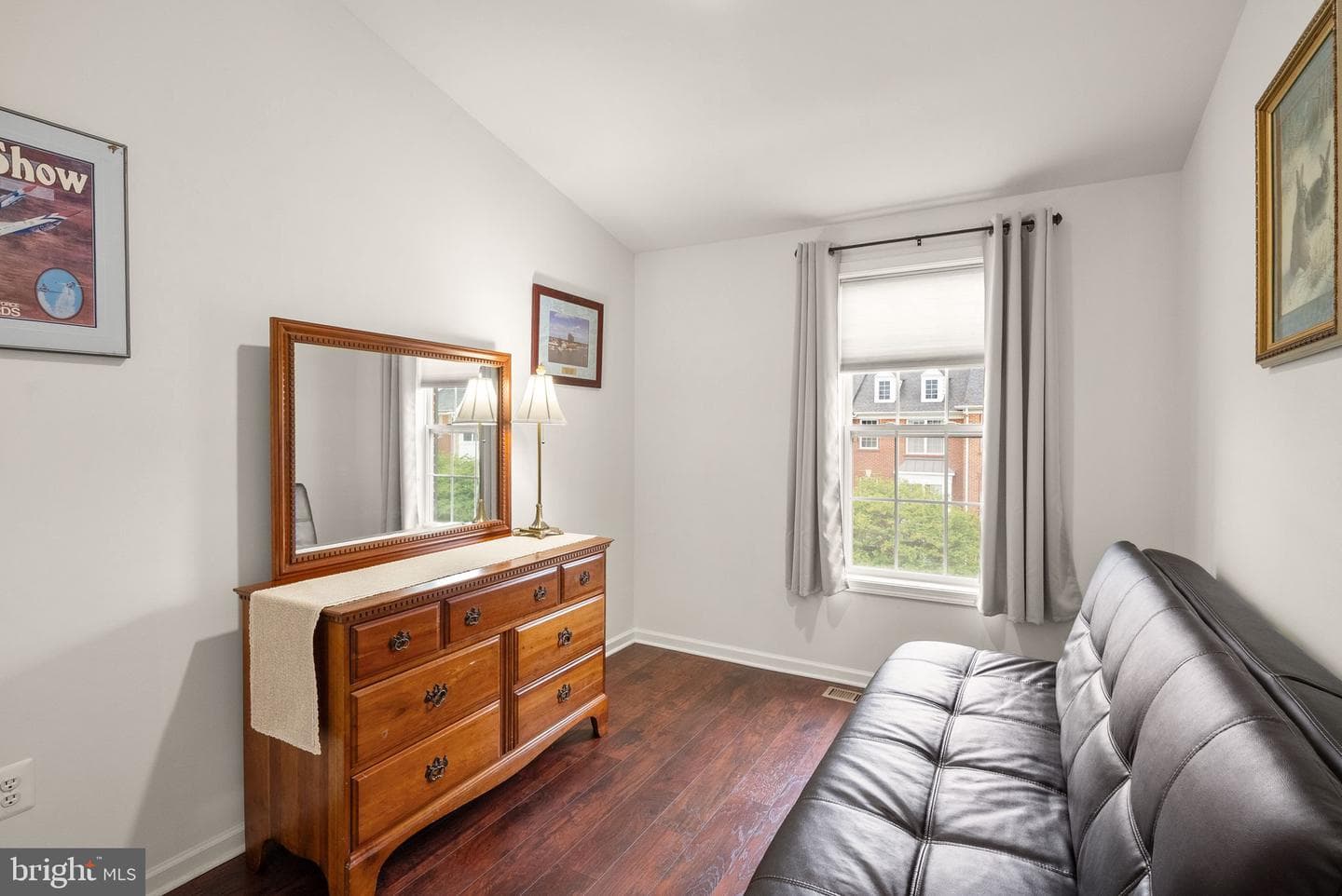 23128 Dunlop Heights Terrace photo 30