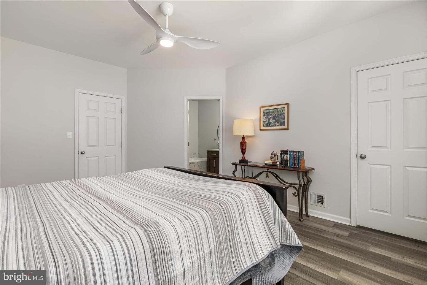 20227 Macglashan Terrace photo 17