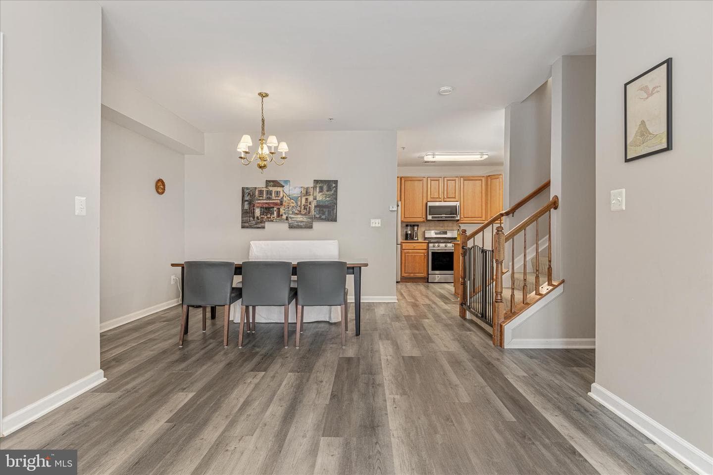 20227 Macglashan Terrace photo 6