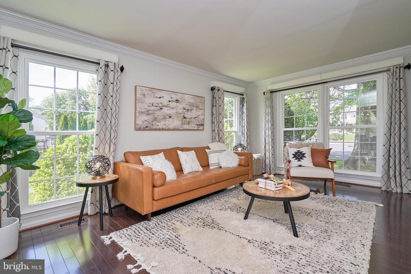 1303 Garrison Court NE photo 4
