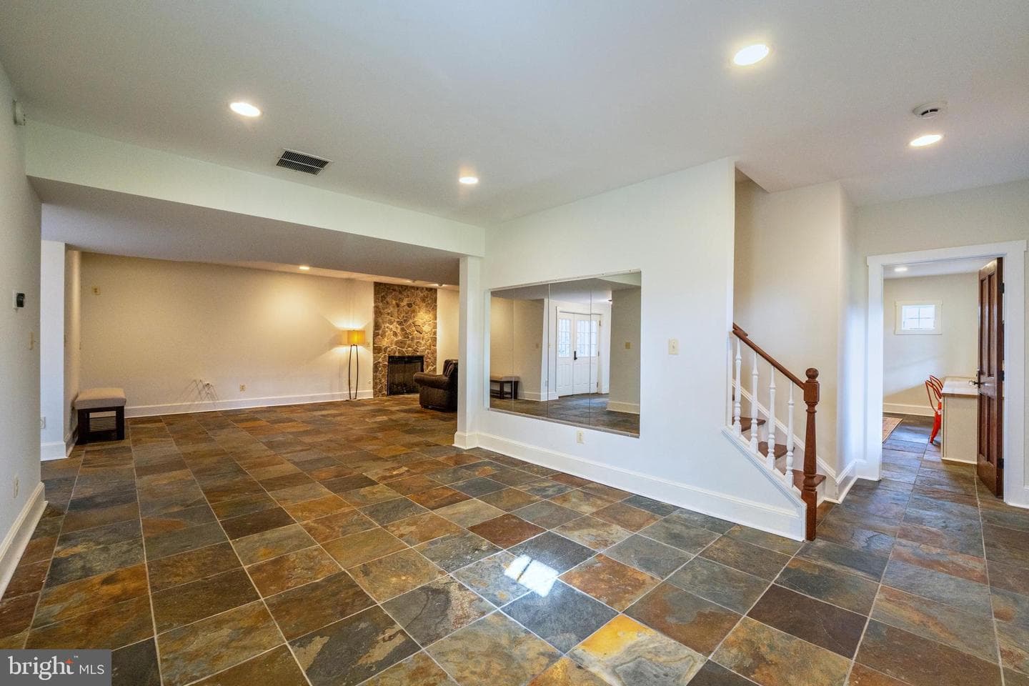 15718 Old Waterford Road photo 53