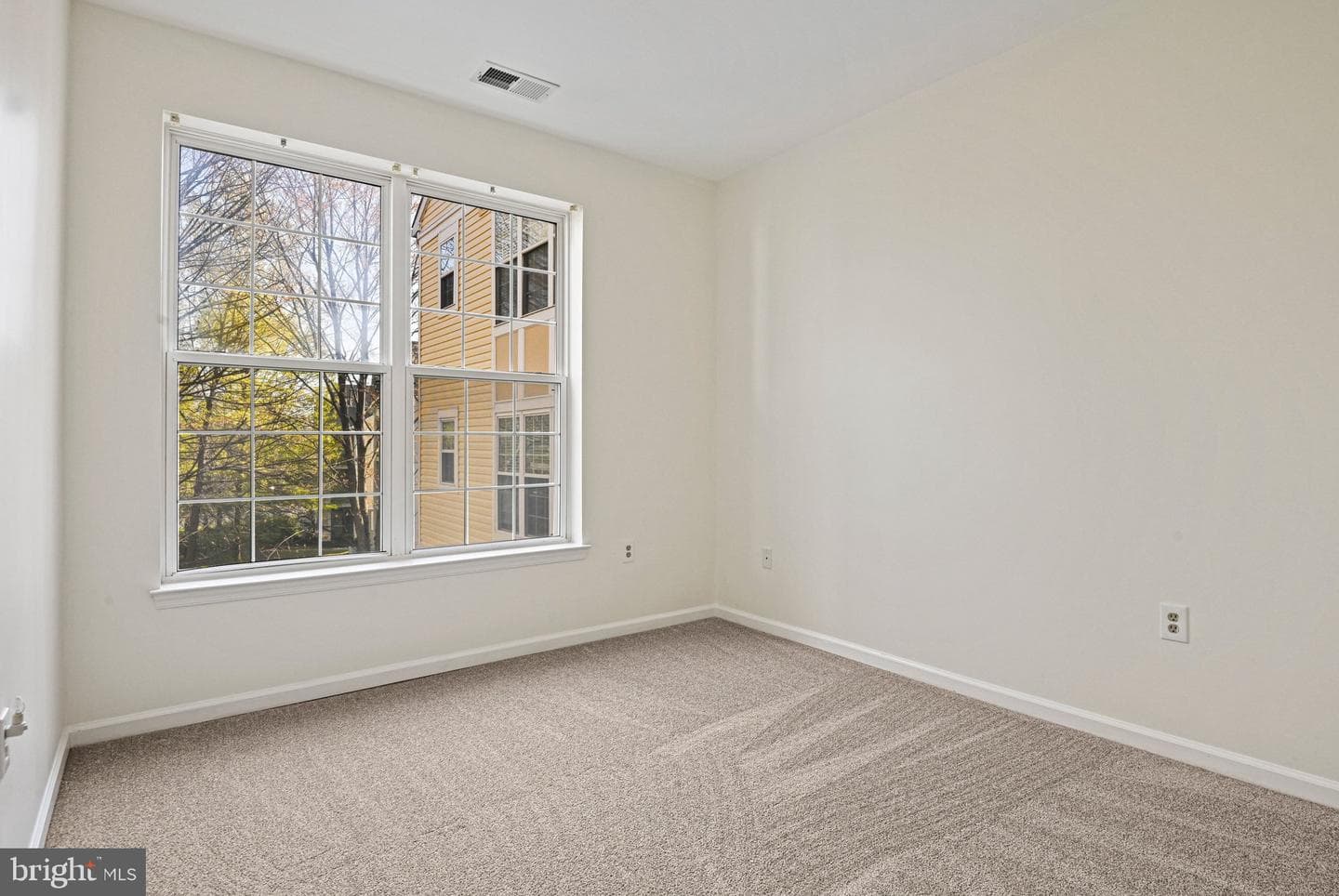 20933 Cedarpost Square #203 photo 27