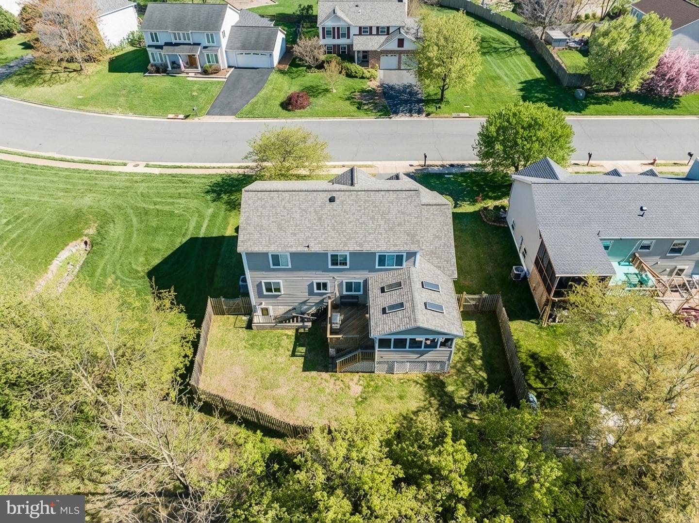 342 Samantha Drive photo 57