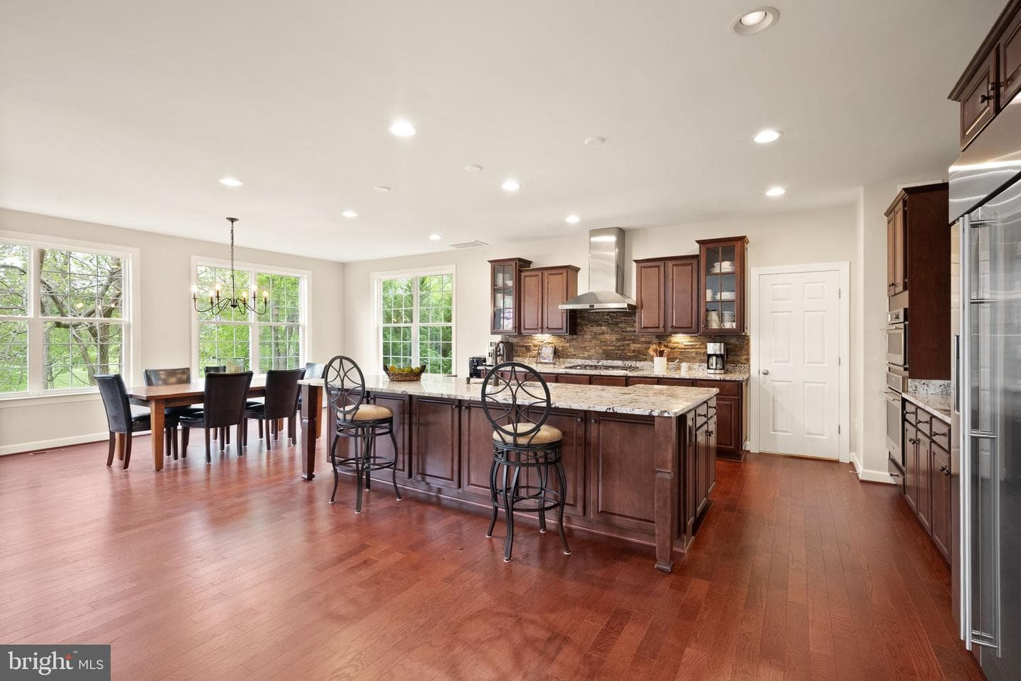 14 Braeburn Court photo 31