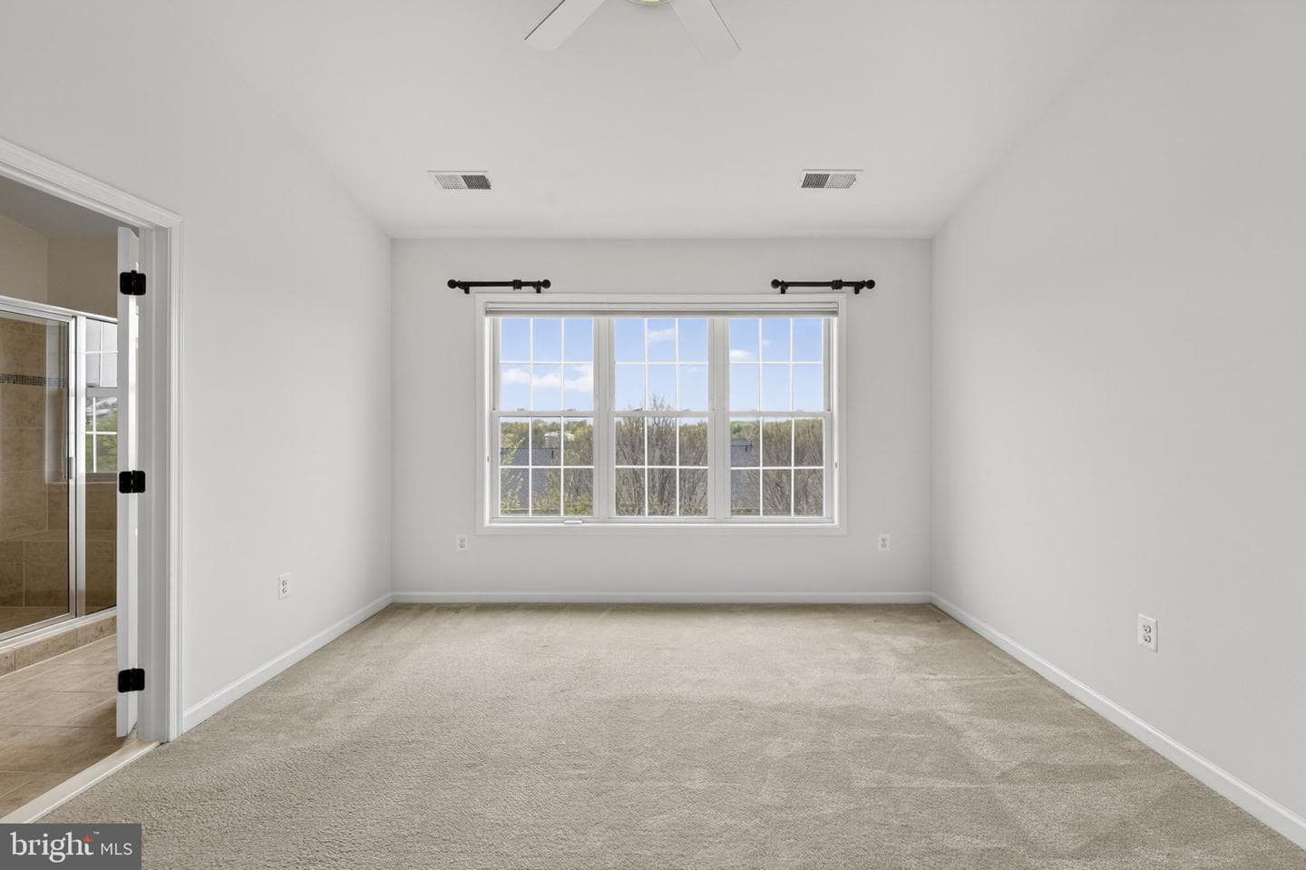 206 Croft Square photo 35