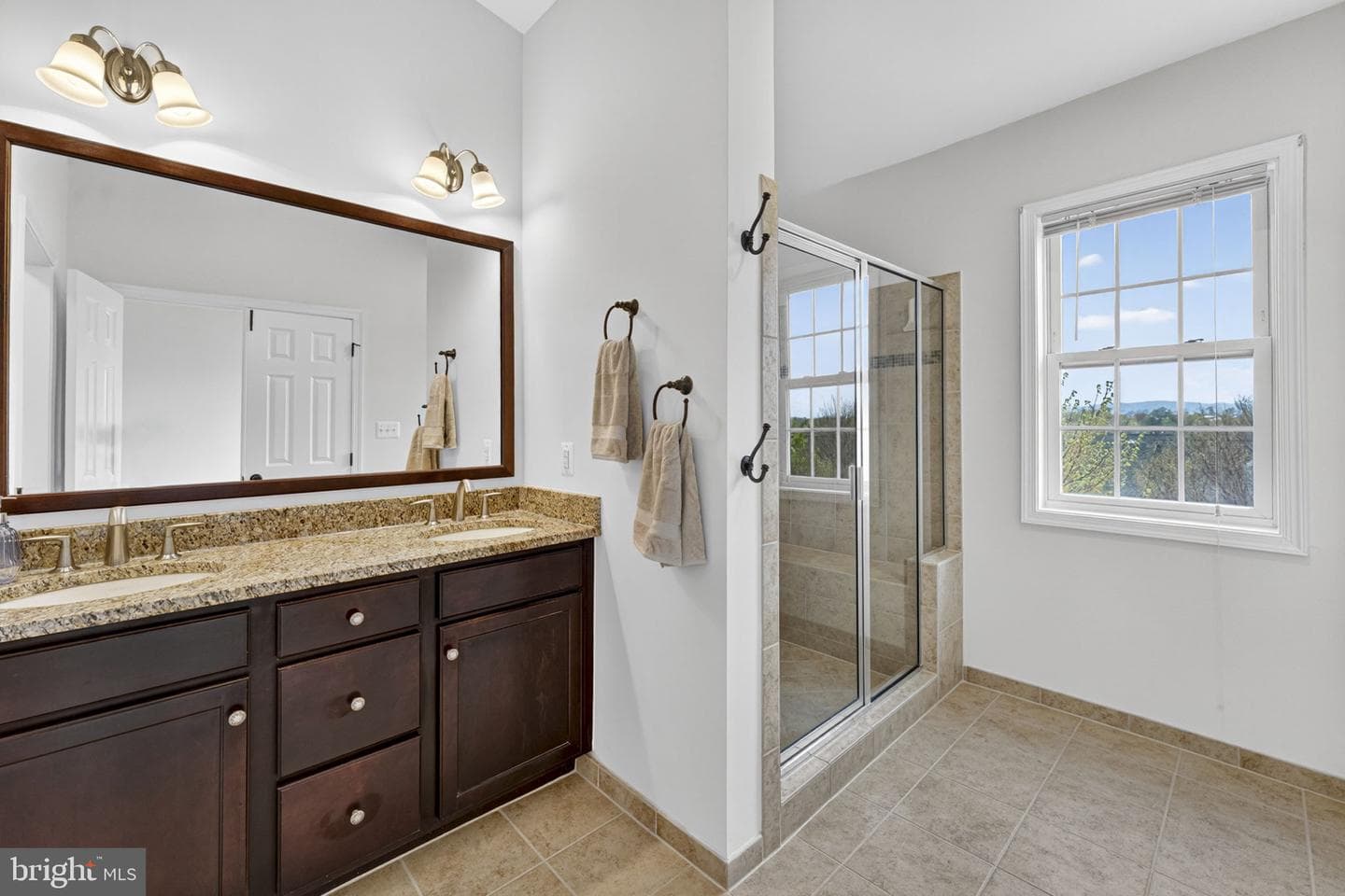 206 Croft Square photo 38