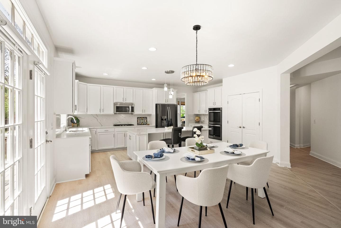 41125 Sheffield Forest Drive photo 4