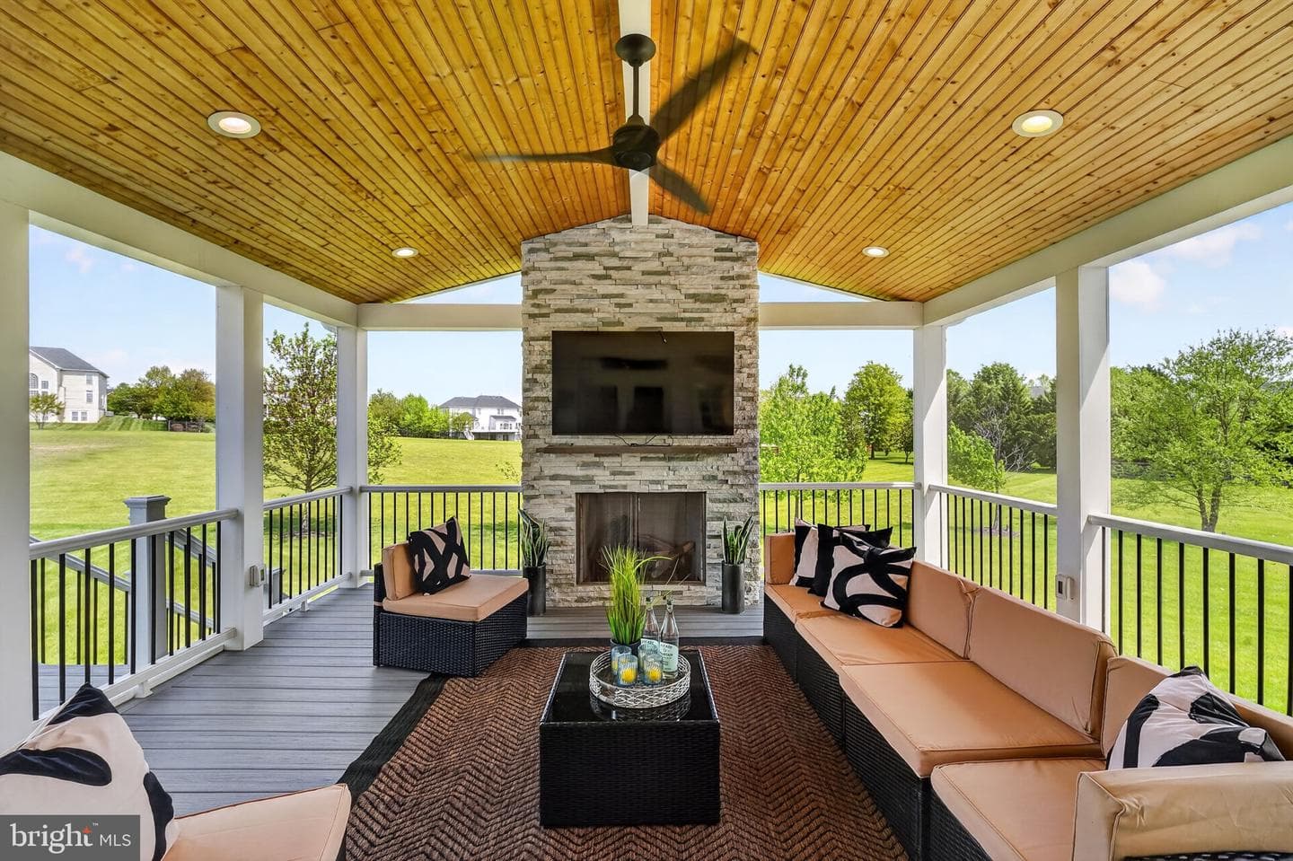 42966 Vino Rosso Court photo 70