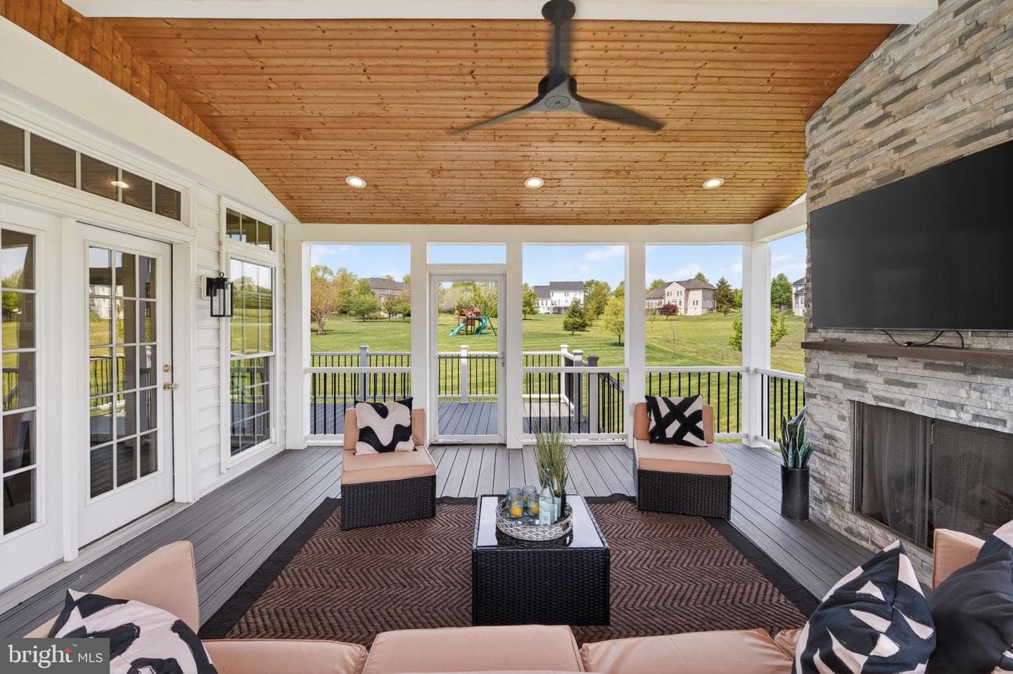 42966 Vino Rosso Court photo 72