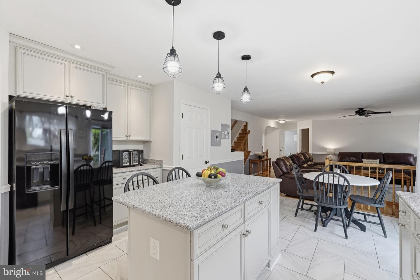 17241 Pickwick Drive photo 5