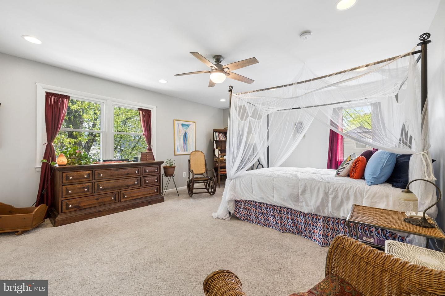 102 Sexton Court photo 17