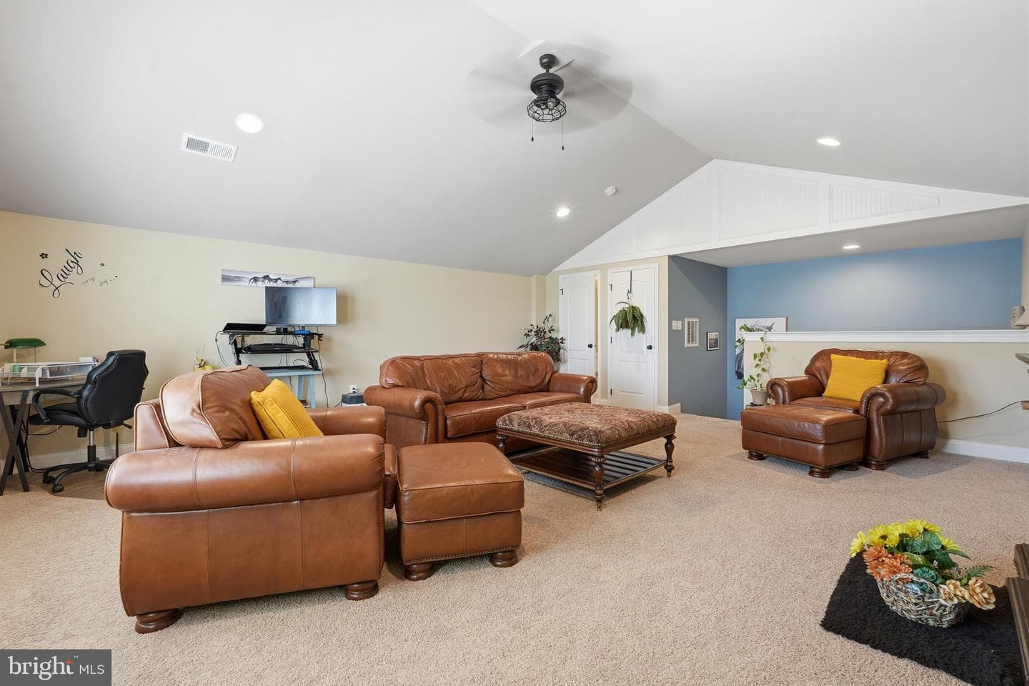 22575 Willington Square photo 41