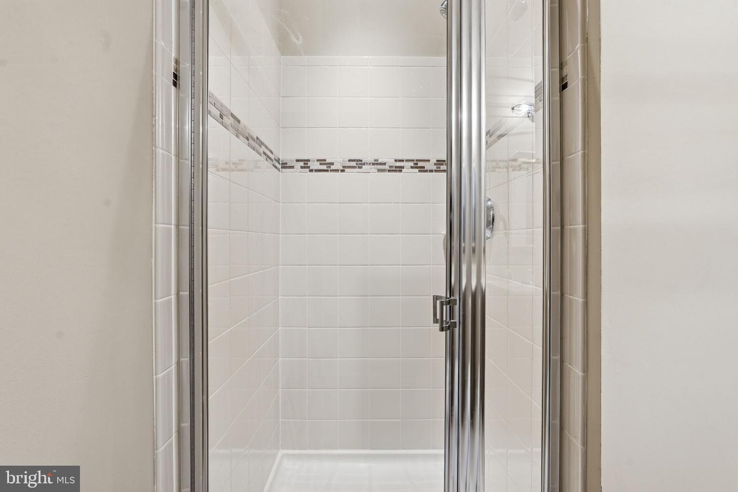 22575 Willington Square photo 43