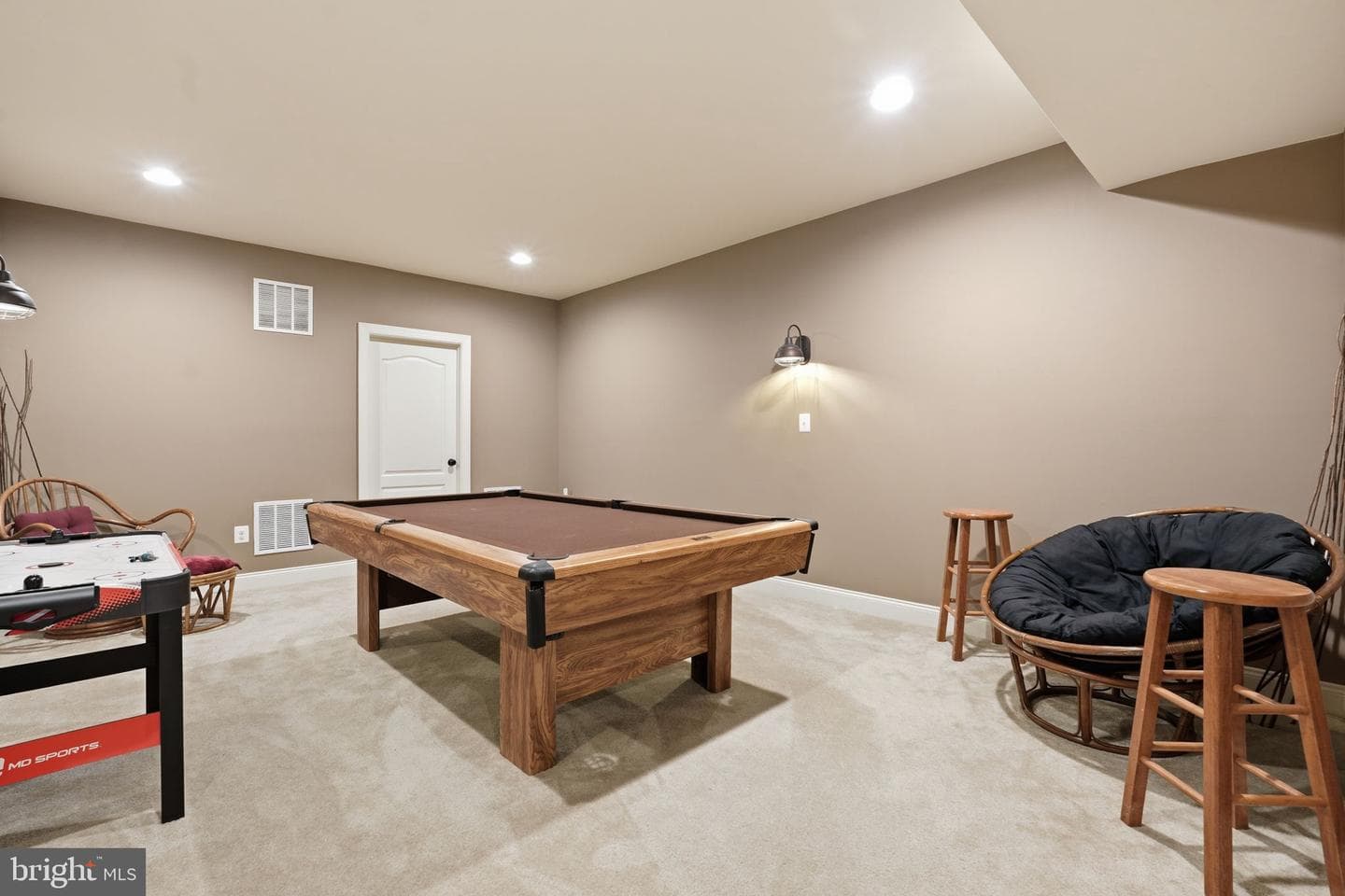 22575 Willington Square photo 48