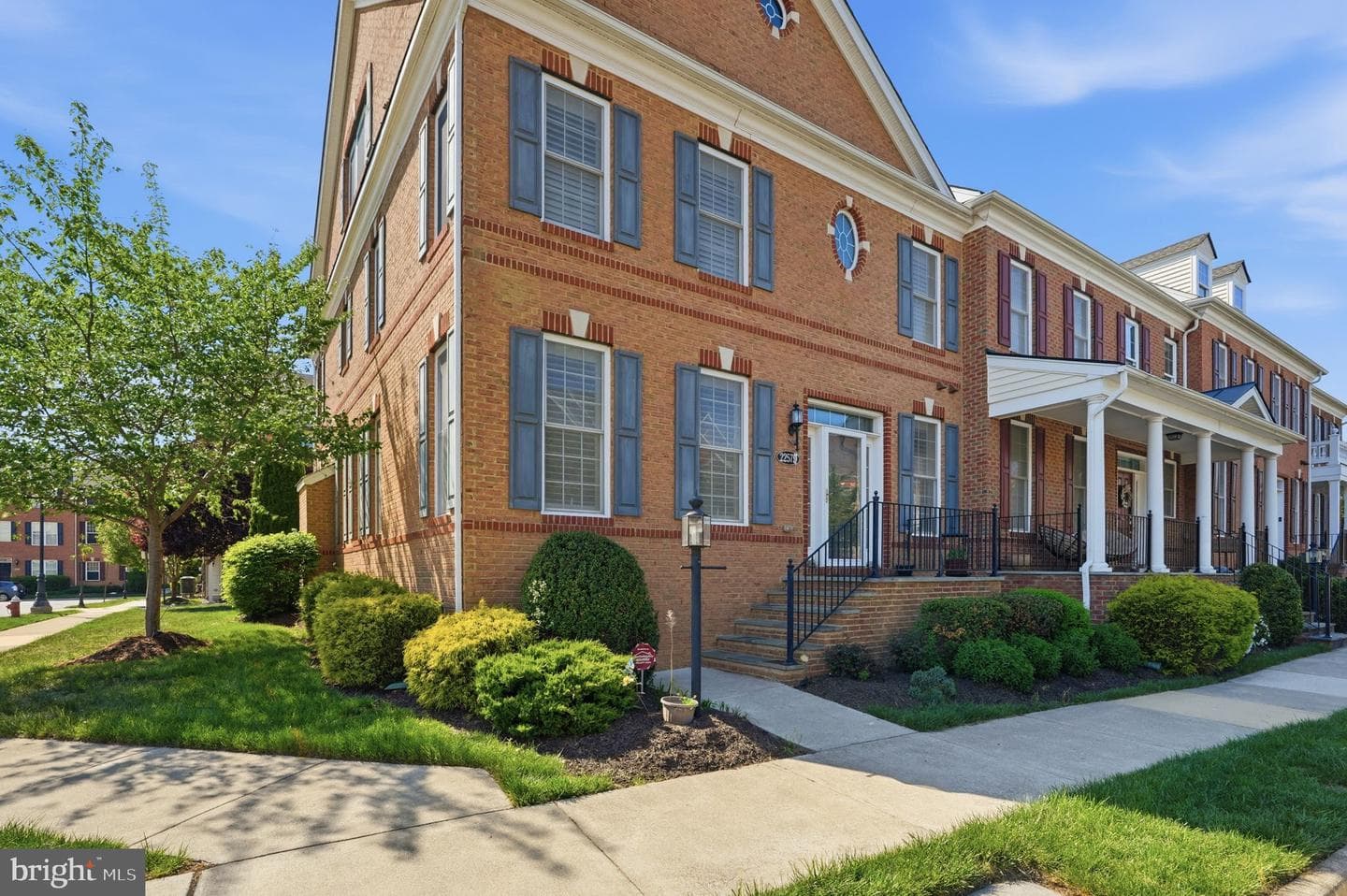 22575 Willington Square photo 56