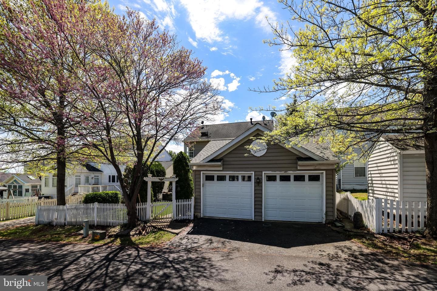 42900 Kirkland Street photo 3