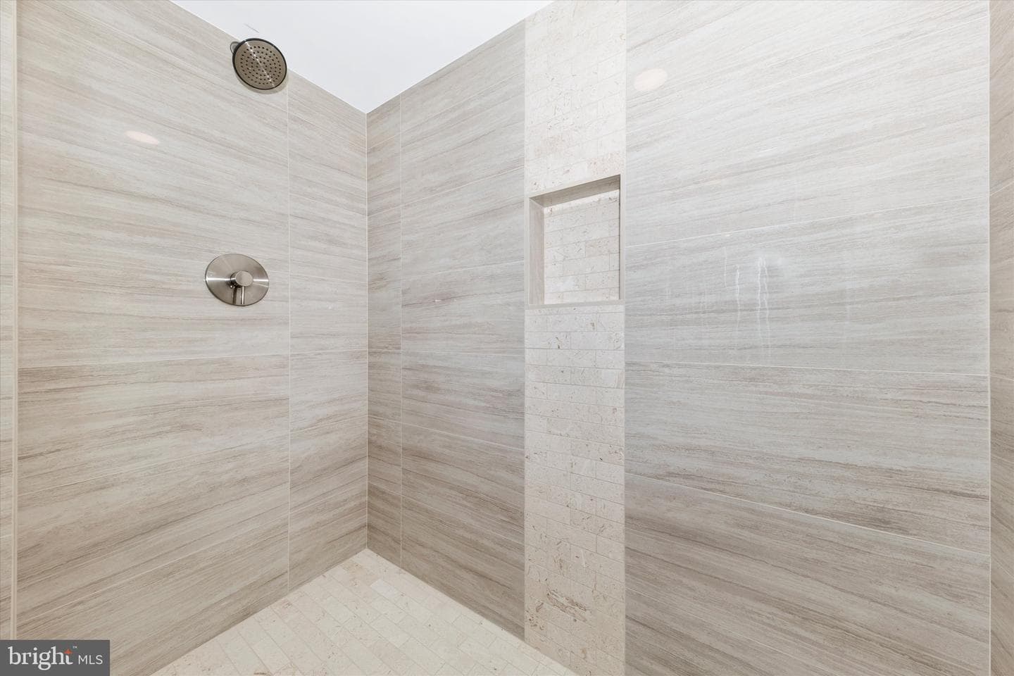 106 Charing Court photo 30