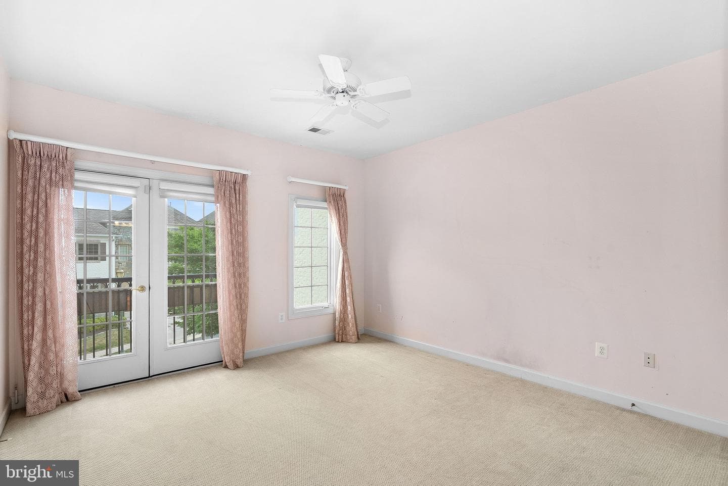 18349 Fairway Oaks Square photo 65