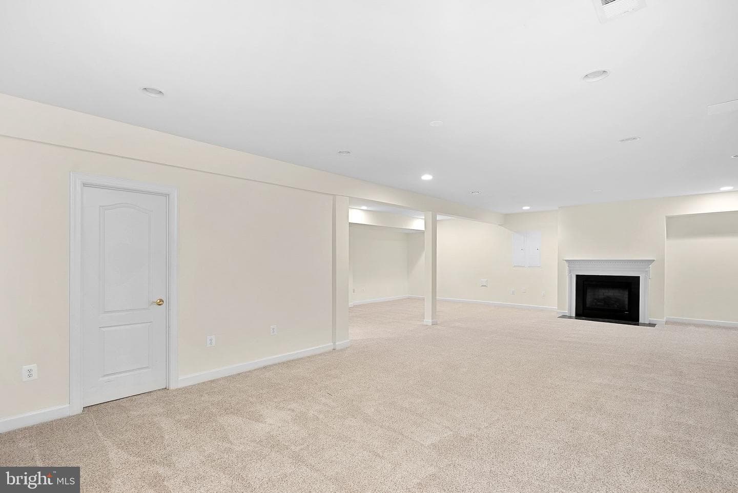 18349 Fairway Oaks Square photo 73