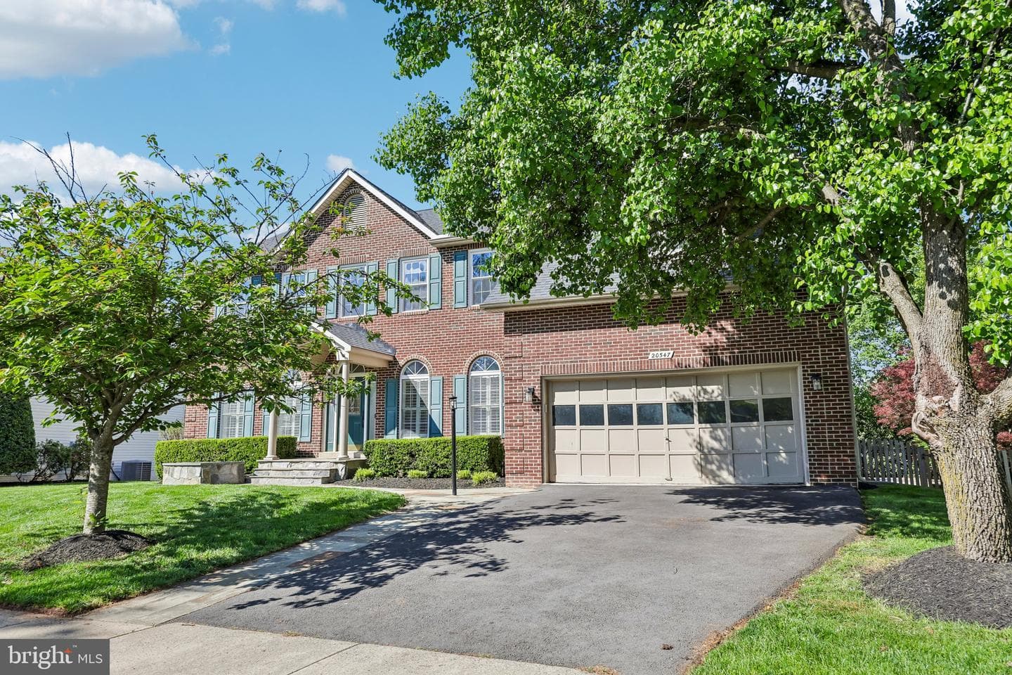 20547 Courier Ridge Place photo 3