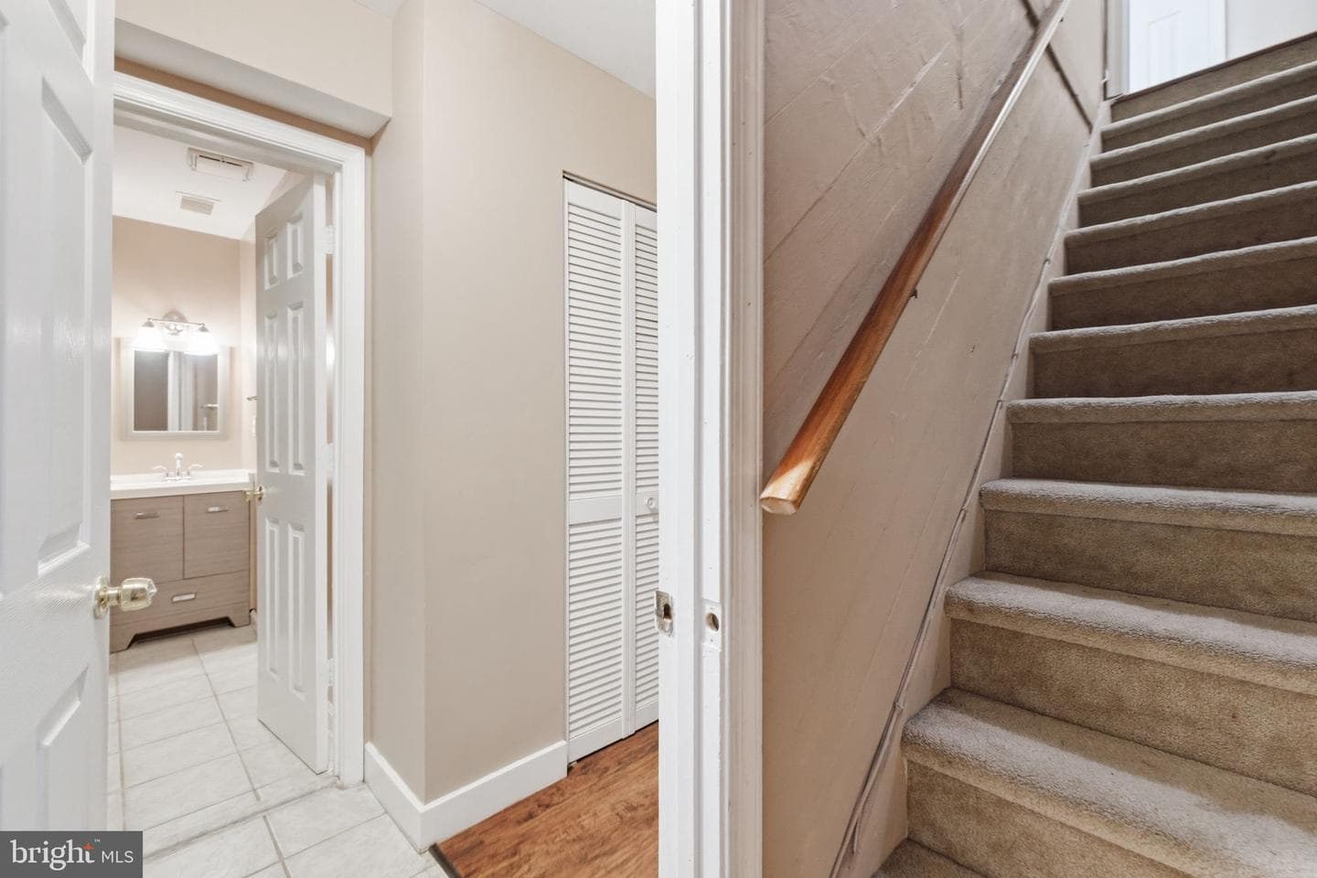 614 Giles Place photo 42