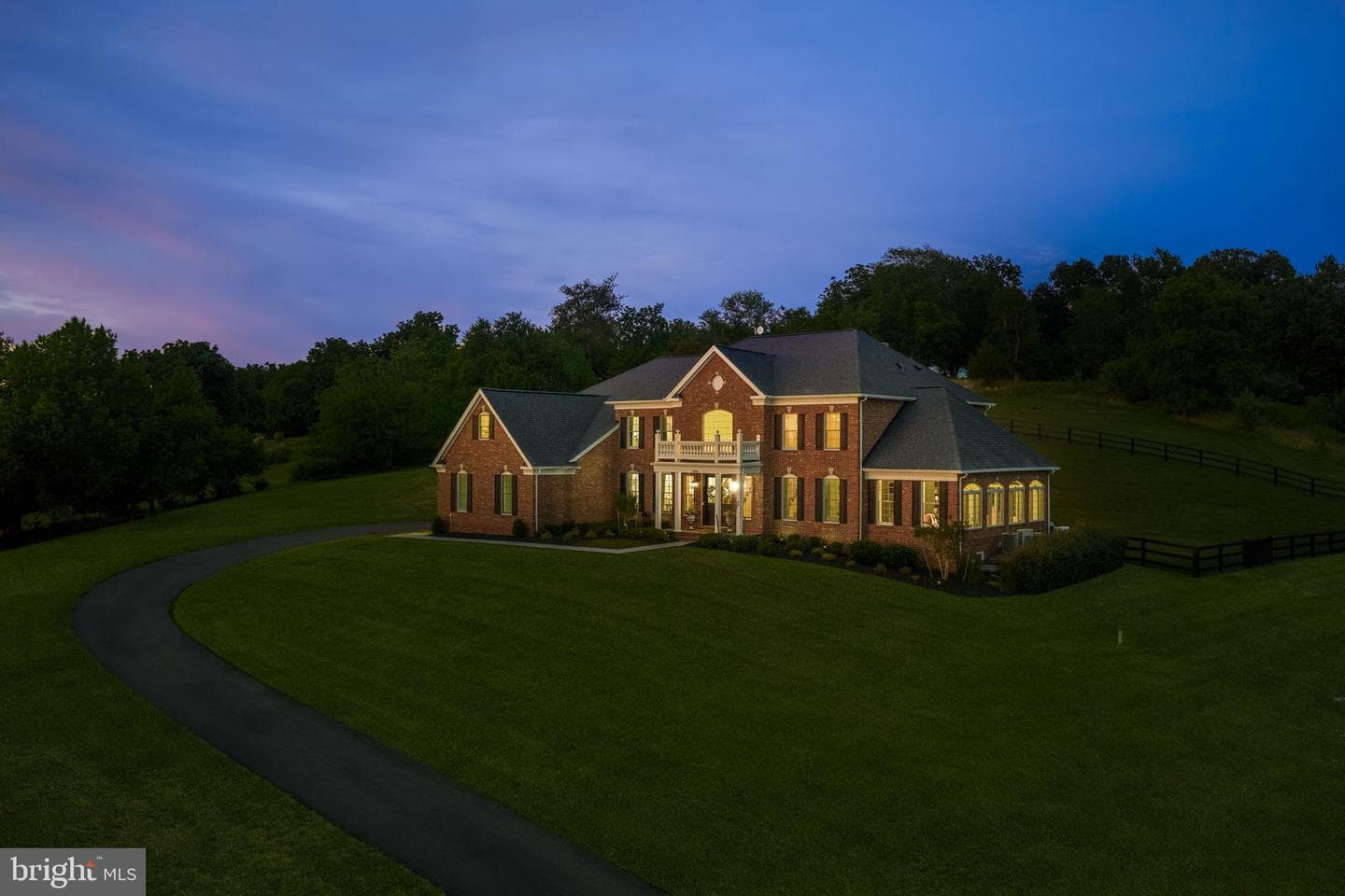15064 Barlow Dr photo 3