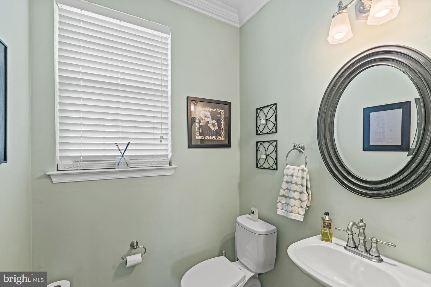 20317 Vermeer Street photo 15