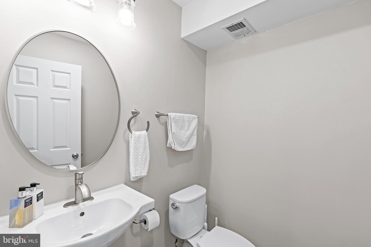 20317 Vermeer Street photo 30