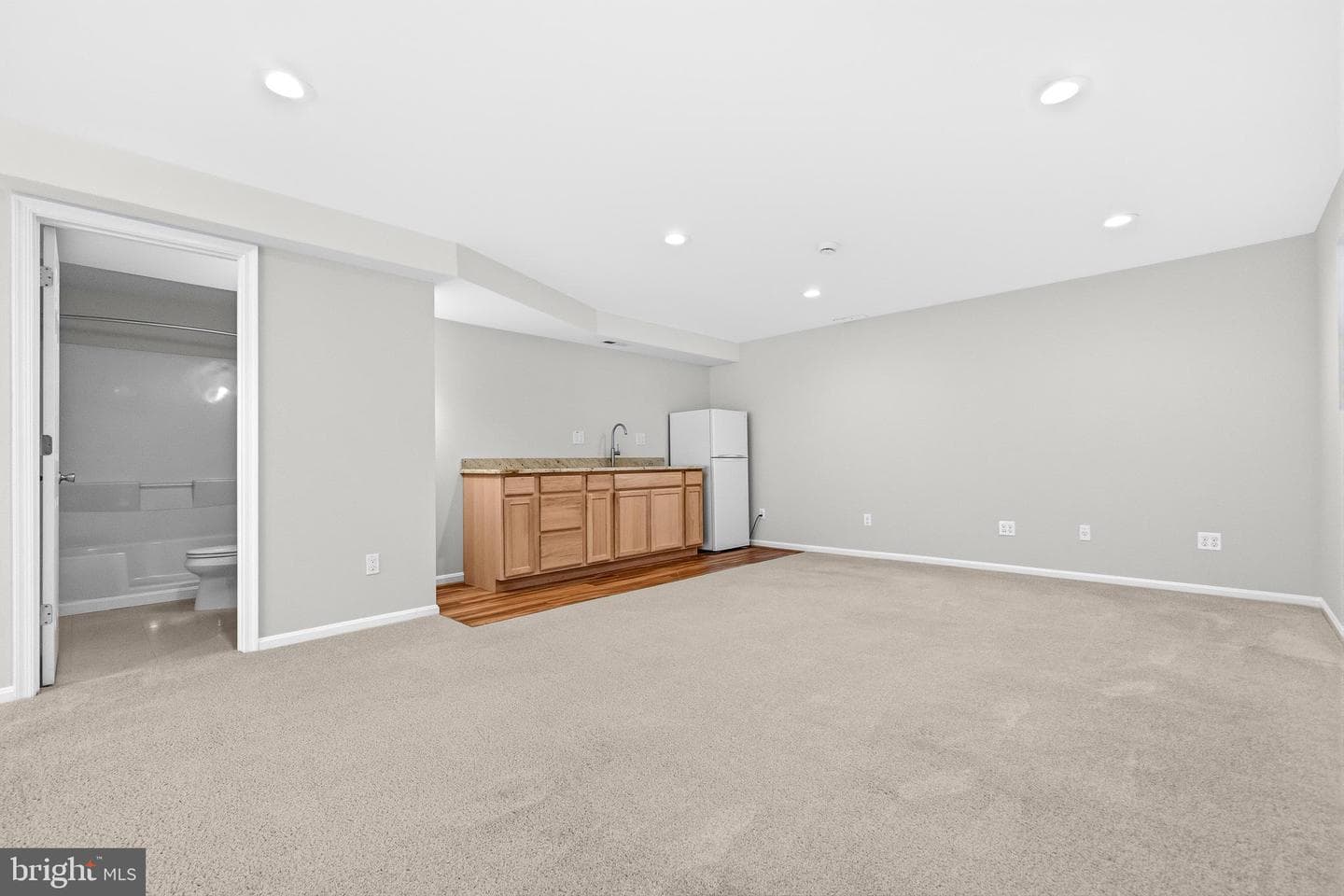862 Macalister Drive SE photo 59