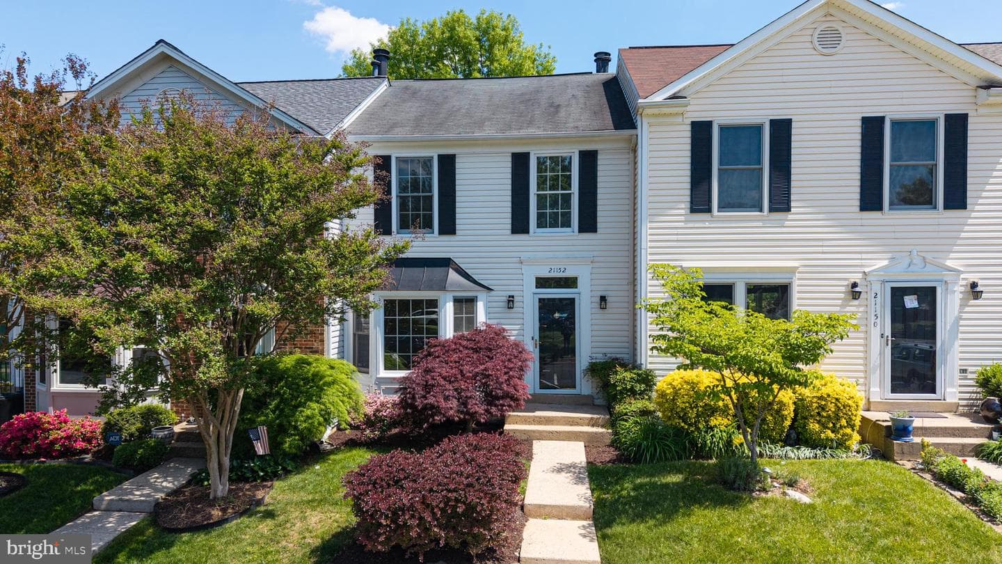 21152 Hedgerow Terrace photo 4
