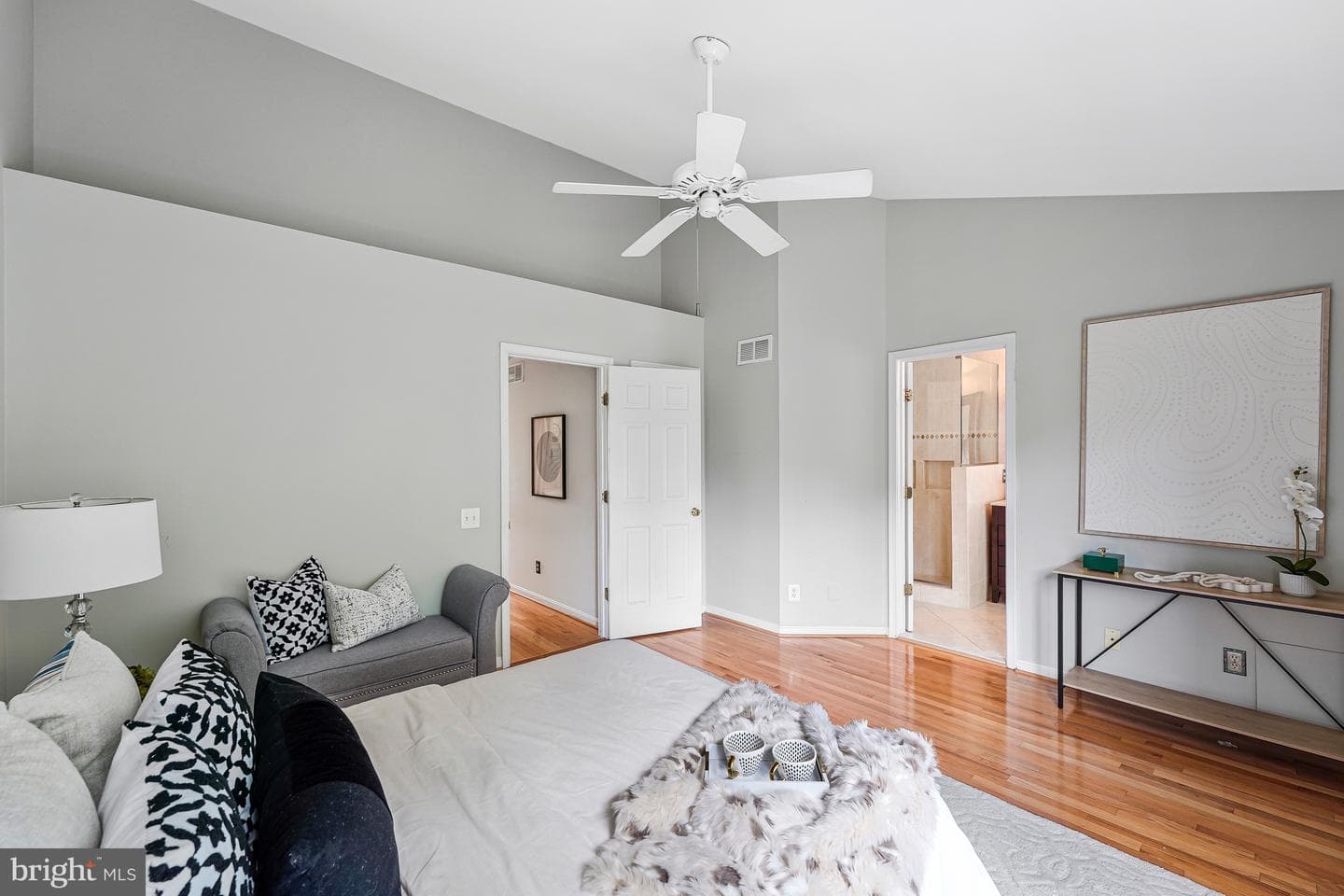 47575 Sandbank Square photo 27