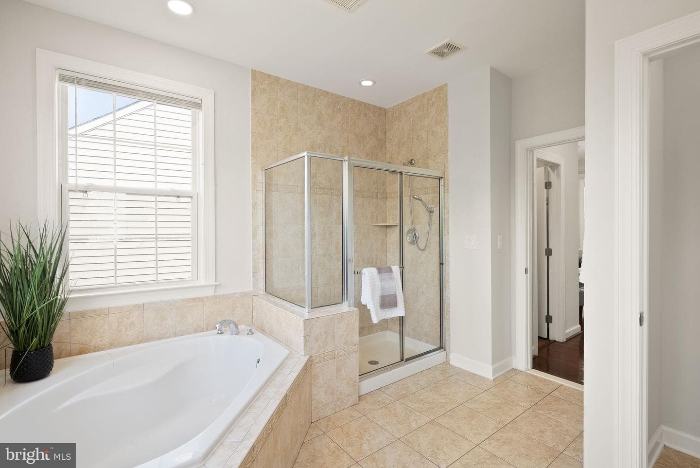 42669 Emperor Dr photo 48