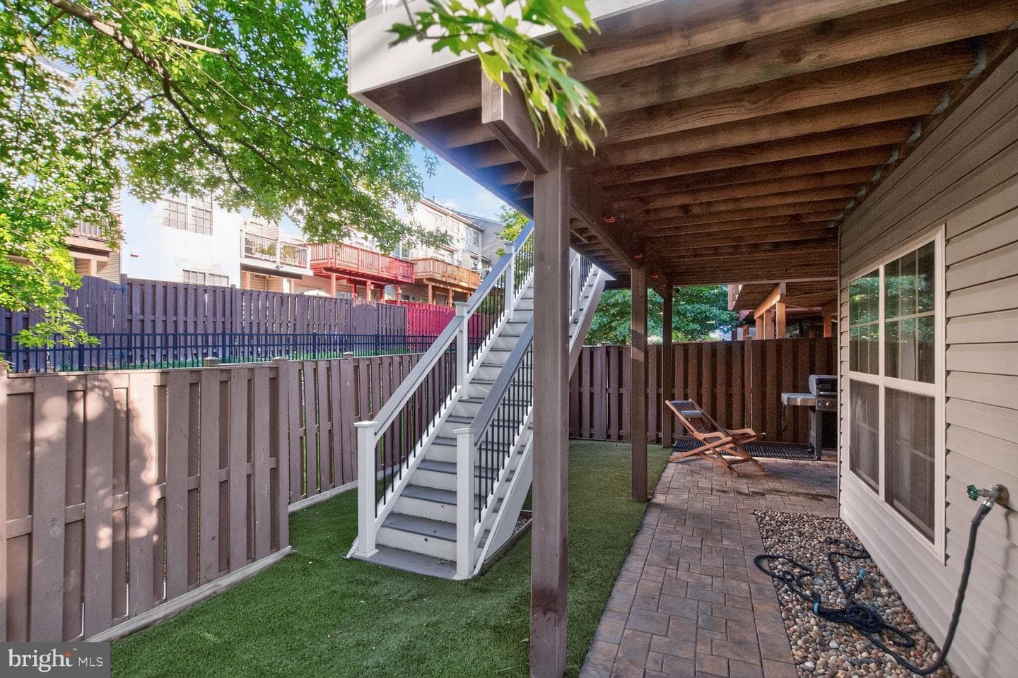 22166 Napier Terrace photo 29