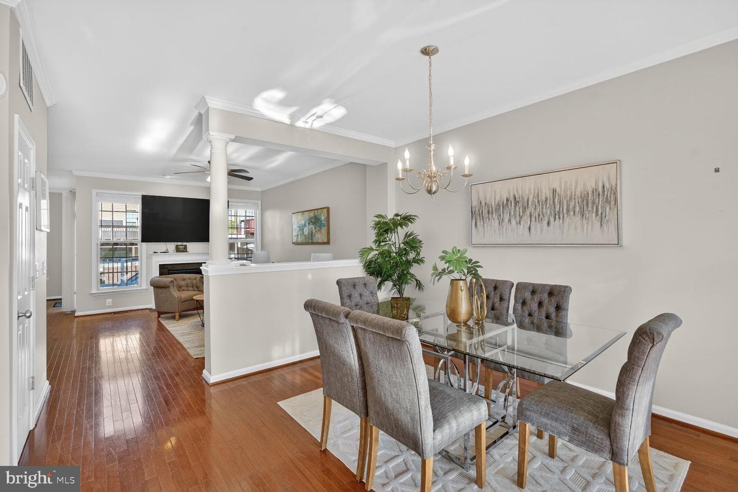 22166 Napier Terrace photo 3